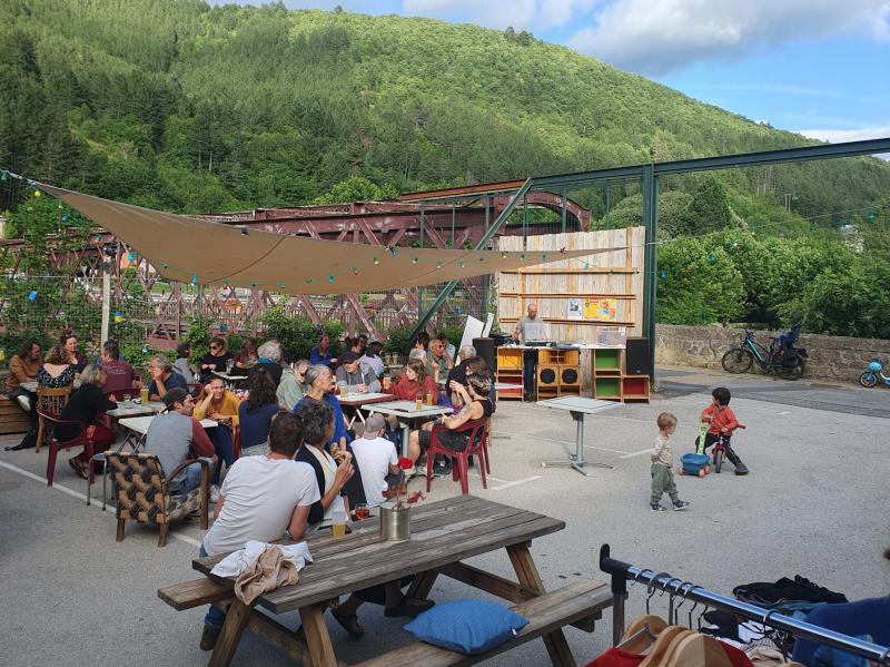 WhatsApp Image 2024 07 08 at 09.06.57 3 copie recadre11